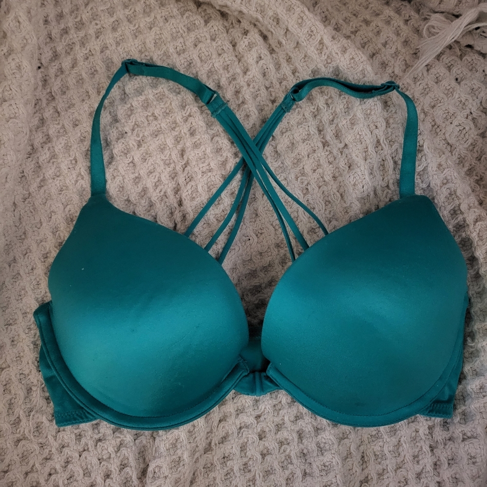 Forever 2T Bra Size 34C
